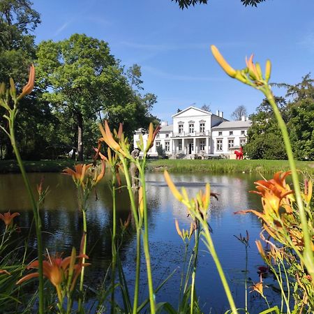 Вілла Dwor Podstolice - House Of Rosenthal Екстер'єр фото